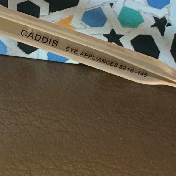 New Awesome Arty Caddis Cat-Eye Glasses in Clear - Picture 5 of 6